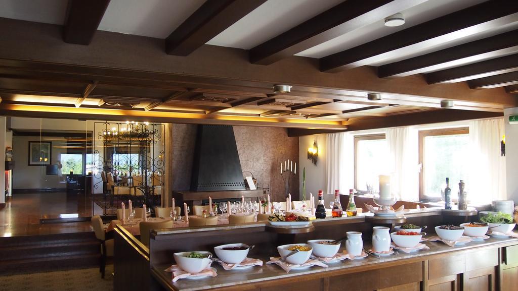 Hotel Sonnhof Mutters Екстер'єр фото